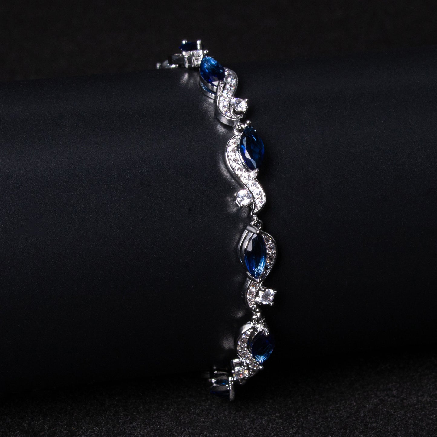 Zircon Line Bracelet High-grade Super Niche Design Bracelet - Desiré